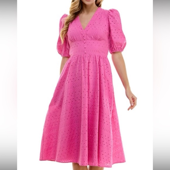 City Studio Dresses & Skirts - NWT City Studio Junior’s Cotton Embroidered Eyelet Midi Dress